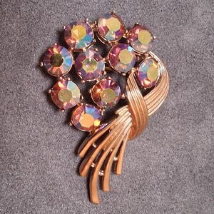 Vintage Kramer Rhinestone Brooch Pink-Purple